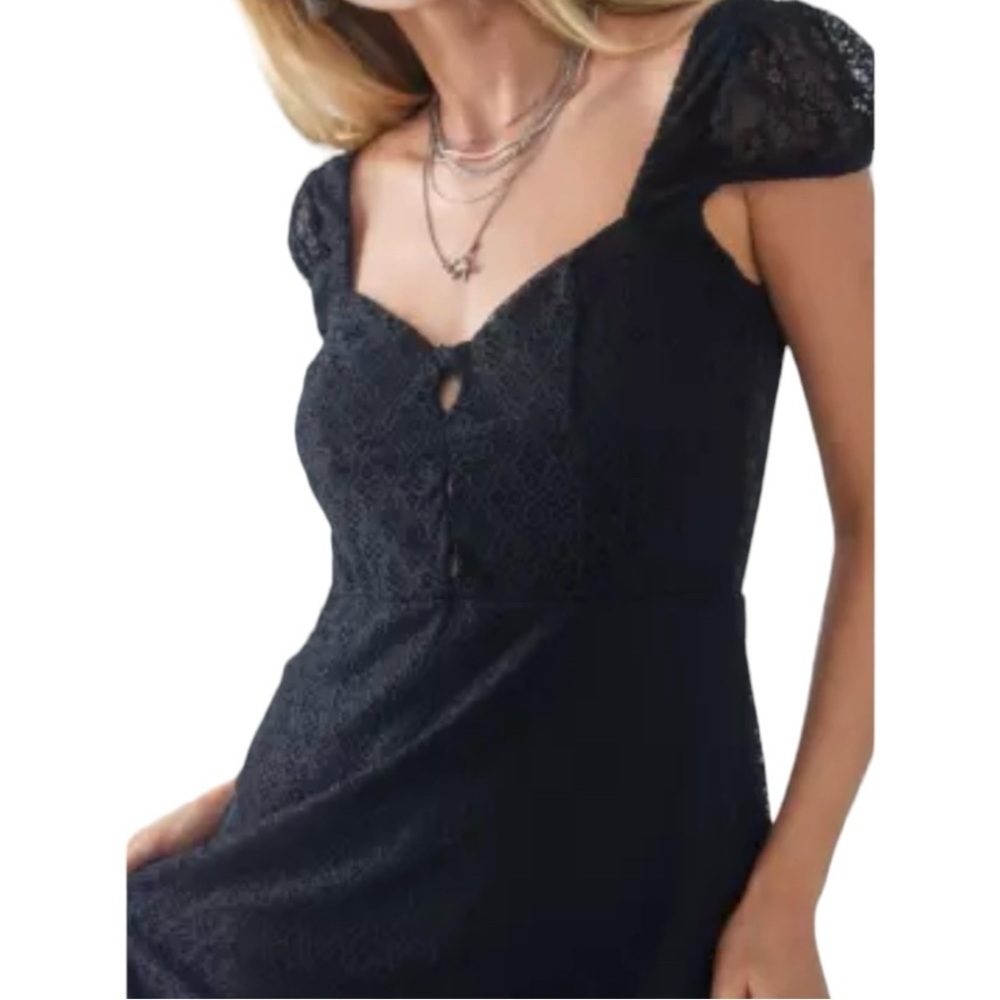 UO Zoey lace mini dress size L NWT - Picture 4 of 16